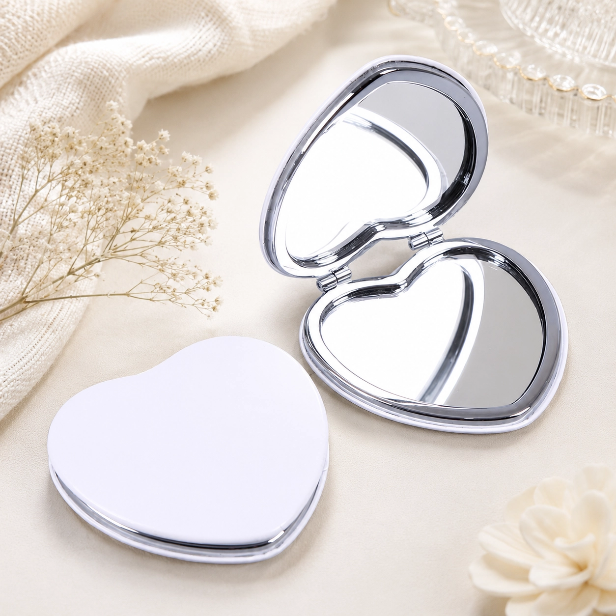 Personalized heart-shaped compact mirror, custom gift for bridesmaids and special occasions.